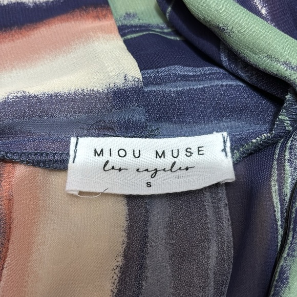 Women’s chiffon drape blouse. With tie front and balloon sleeves size S. - Picture 6 of 7